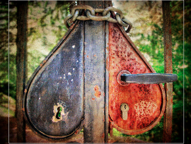 A Writer’s Guide to Permissions and Fair Use